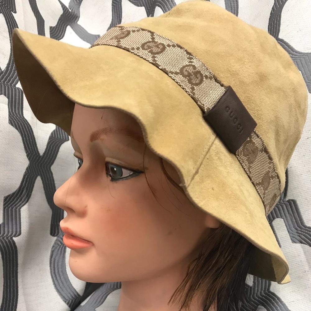 Gucci leather hat